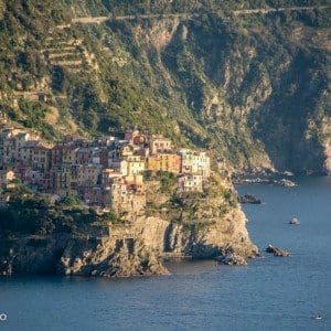 Vernazza ligger ut på en klippetunge